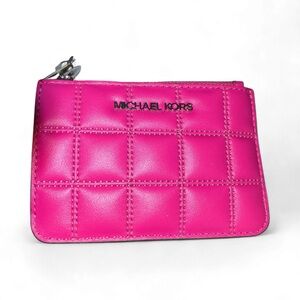 Michael Kors Jet Set Travel in Dragonfruit Pink